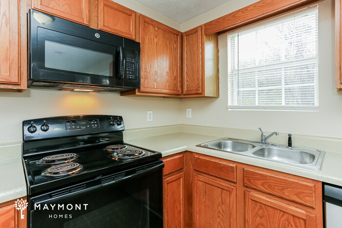 Building Photo - 1628 Boxcar Pl NE