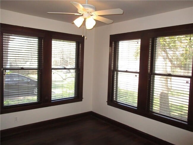 Building Photo - 4315 Avenue B