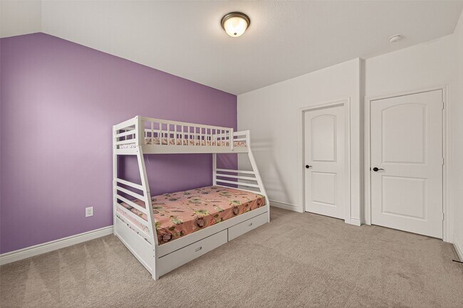 Building Photo - 7319 Woodlark Rdg Dr