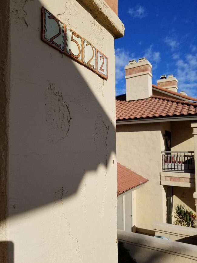 Building Photo - Cozy 1-Bedroom, 1-Bath Condo – 2nd Floor at Scottsdale Racquet Club