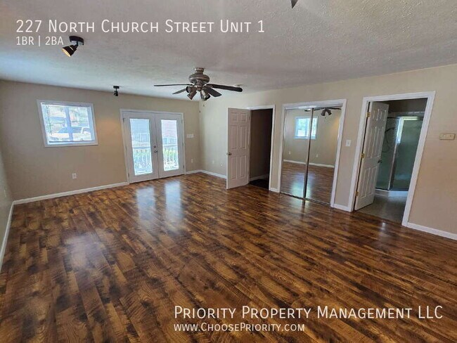 Building Photo - 227 N Church St