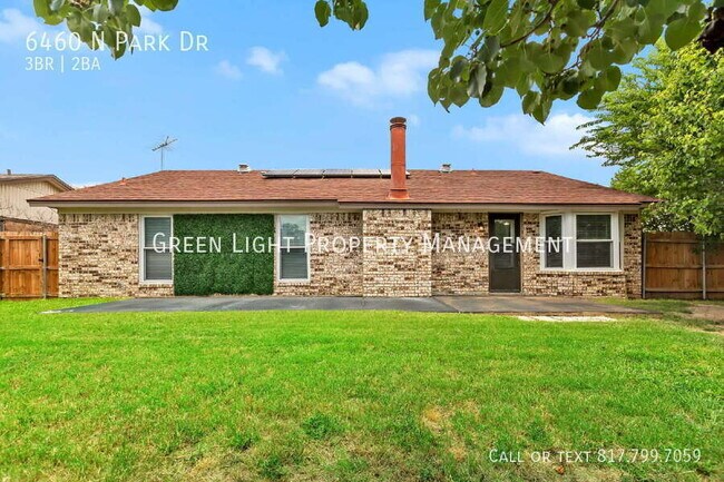 Building Photo - 6460 N Park Dr