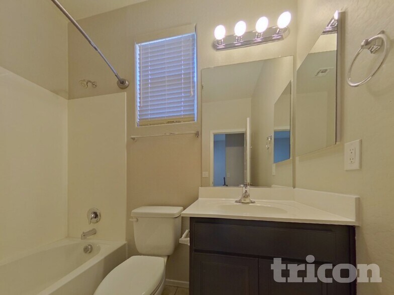 Building Photo - 4217 S 181st Ln