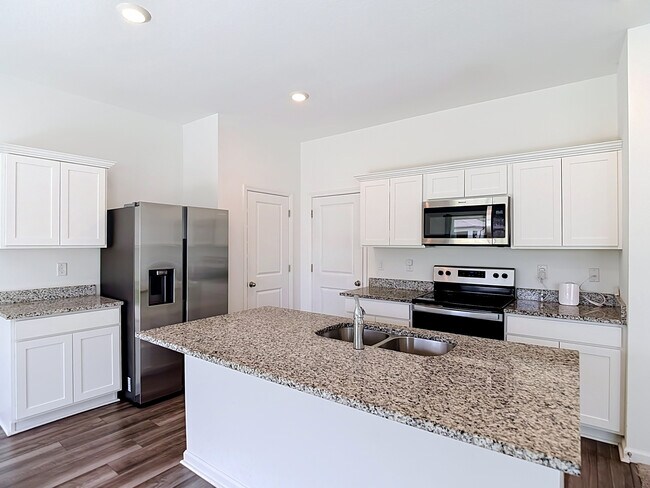 Building Photo - 35544 Shade Fern Ln