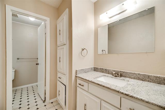 Building Photo - 3101 Duck Creek Pkwy