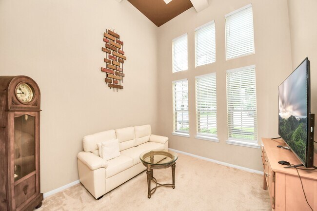 Building Photo - 3422 Stone Springs Dr