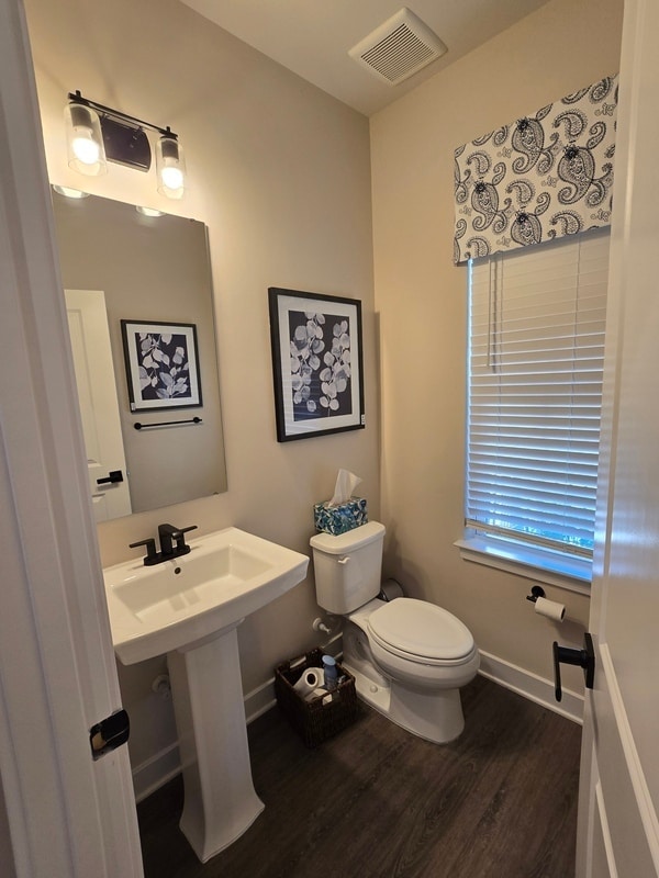 Building Photo - 1900 Enon Sta Dr