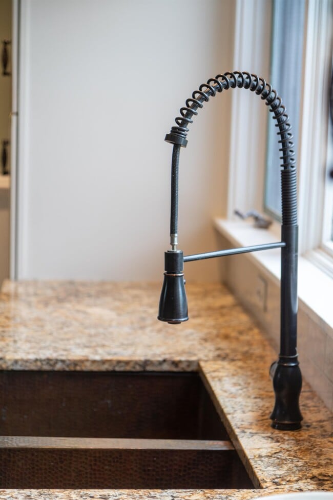 Building Photo - 37 Main Rd N