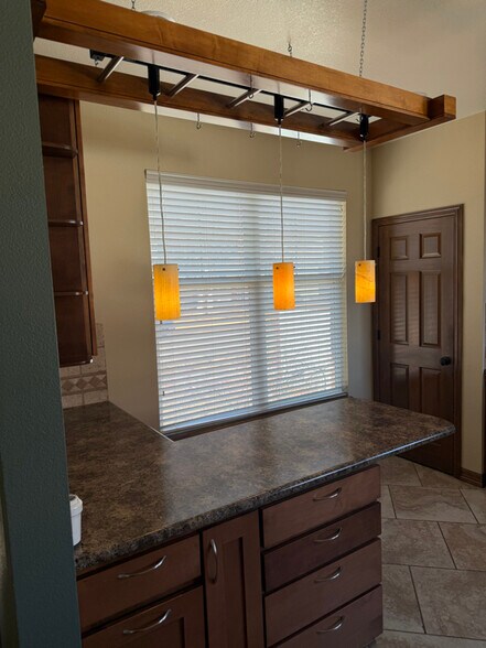 Building Photo - 5356 Cornerstone Dr