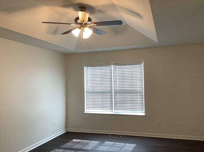Building Photo - 167 Faulkner Dr