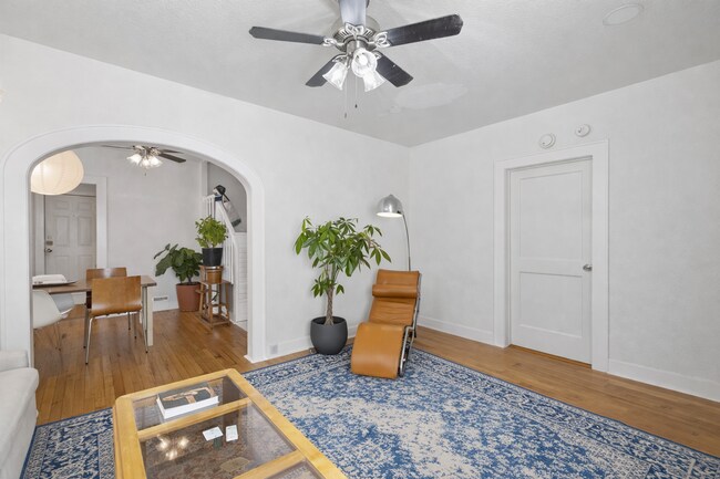 Building Photo - 1202 E 29th St