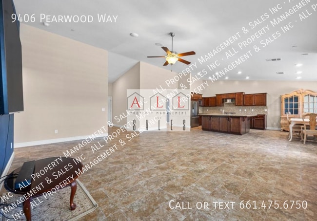 Building Photo - 9406 Pearwood Way