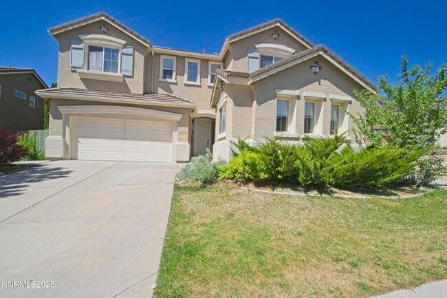Building Photo - 3075 Roxbury Dr