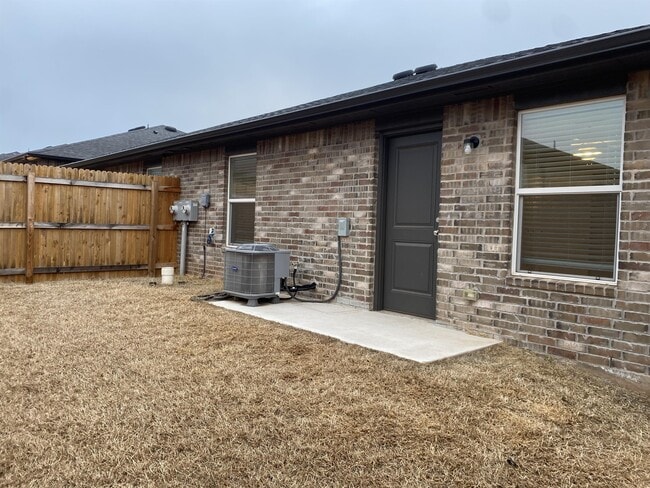 Building Photo - 11213 Northstar Dr