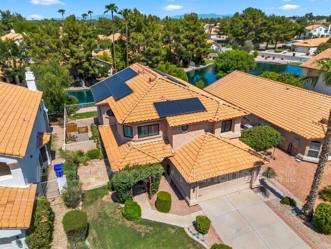 Building Photo - 1575 S Pennington Dr
