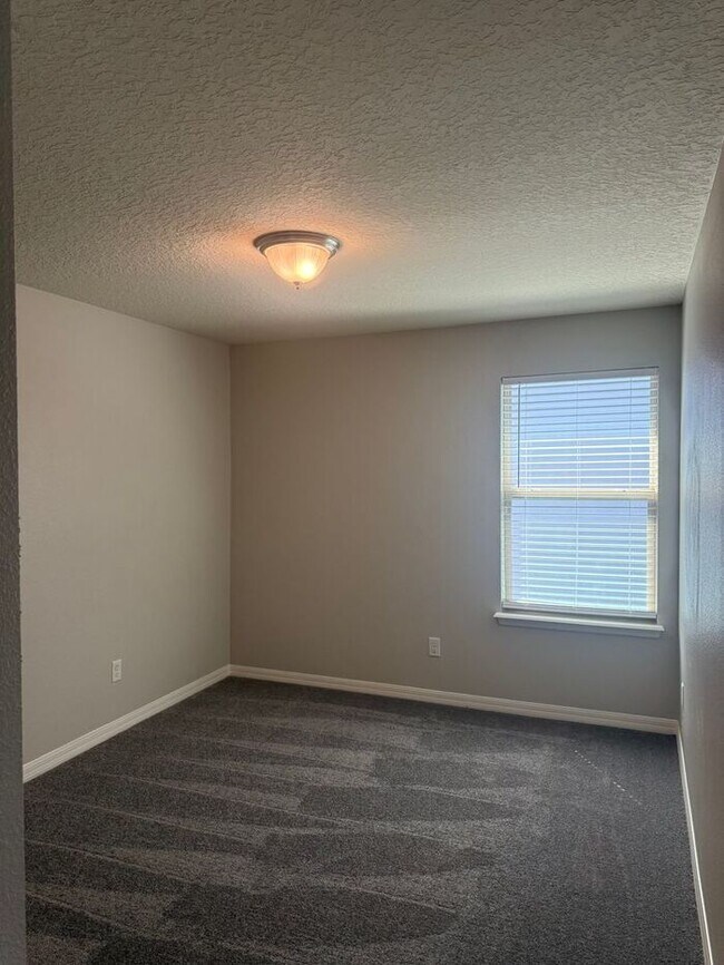 Building Photo - 2 Story Home in JOHNS LAKE POINTE, WINTER GARDEN