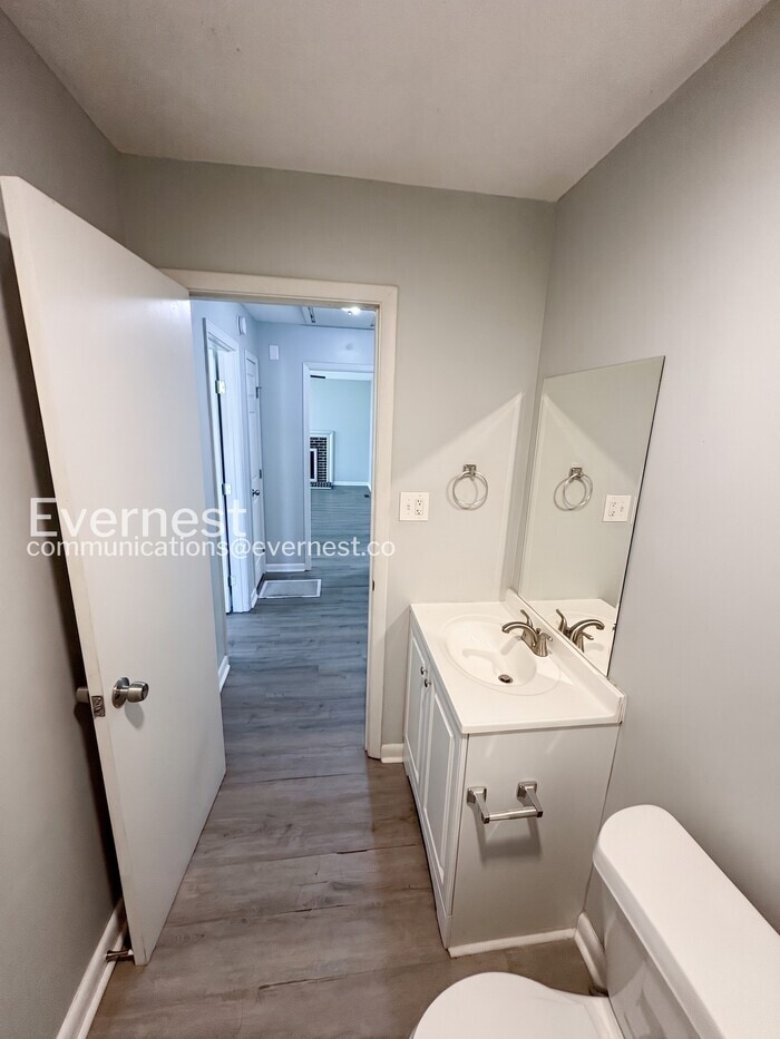 Building Photo - 47 Scott Terrace