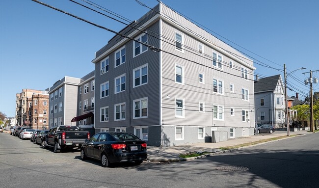 Building Photo - 42 W Baltimore St