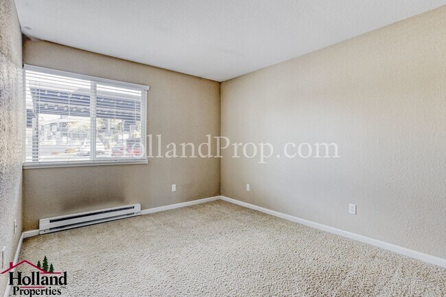 Building Photo - Comfort & Convenience at Murrayhill Woods – 2 Bed, 2 Bath with Fireplace & Private Deck