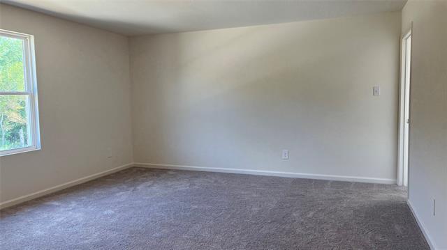 Building Photo - 702 Camden Dr