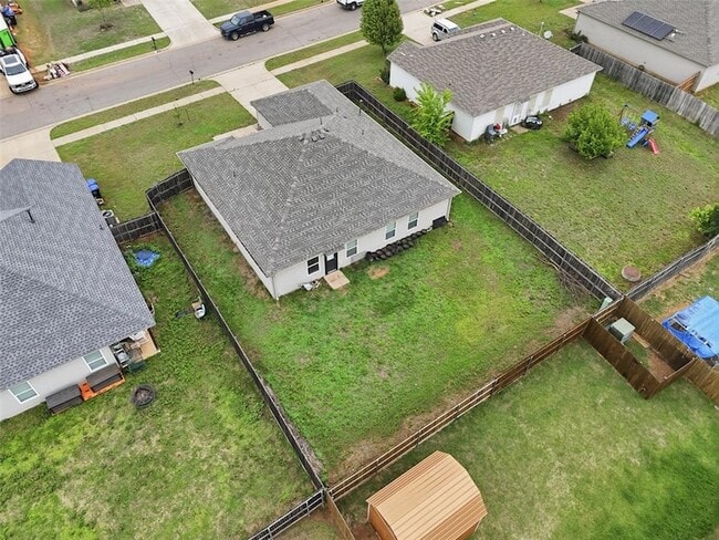 Building Photo - 1200 Granite Ln