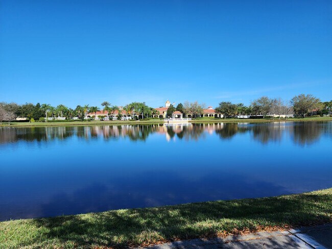Building Photo - Beautiful LAKE NONA 3 Bedroom, 3 Bathroom ...