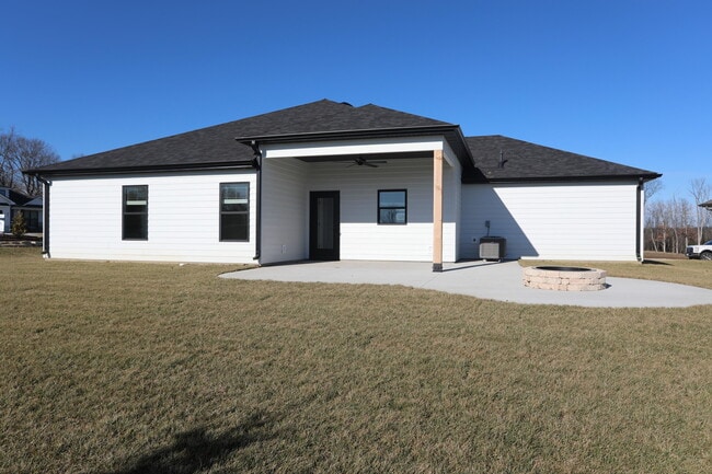 Building Photo - 4400 Kingston Heath Dr