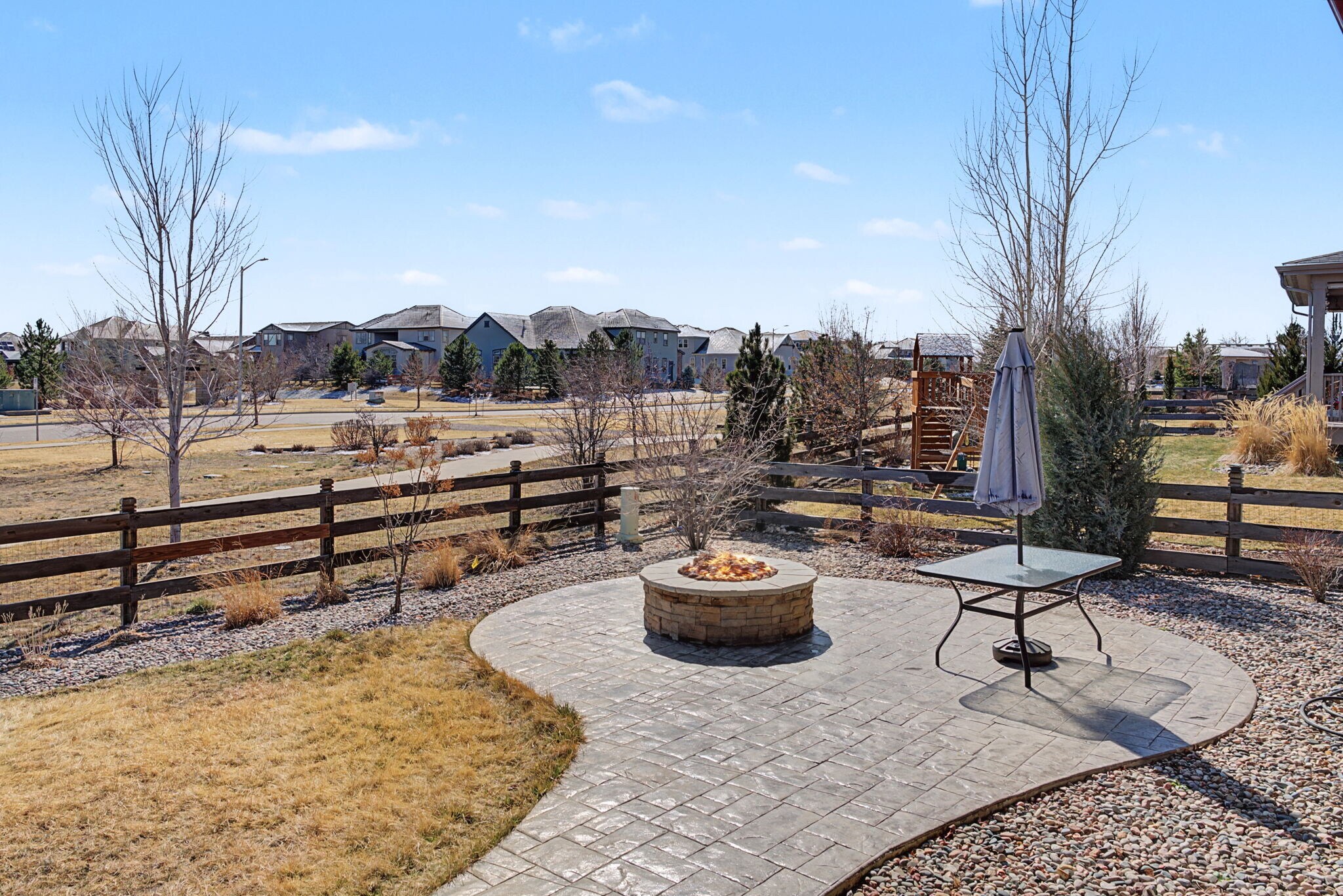 Building Photo - 2102 Summerlin Ln