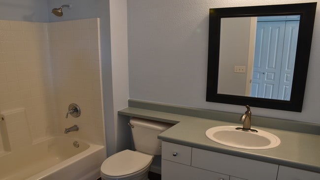 Building Photo - Issaquah Daybreak - 1 bedroom