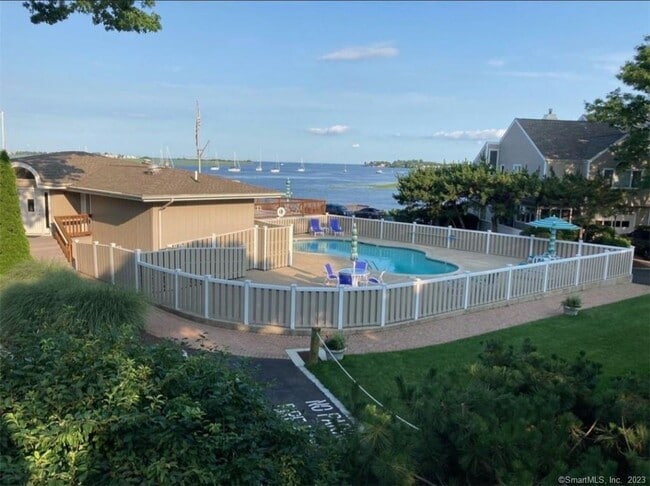 Building Photo - 47 Harbour View Pl