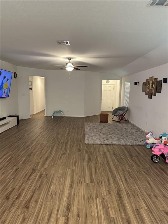 Building Photo - 202 Coventry Dr