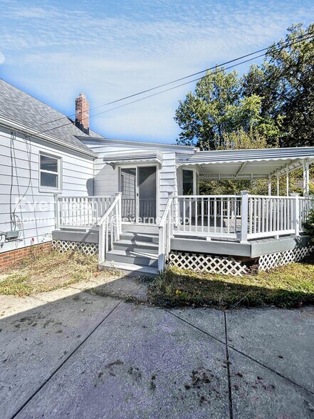 Building Photo - 30034 Oakdale Rd