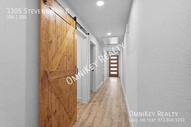 Building Photo - 3305 Stevens St