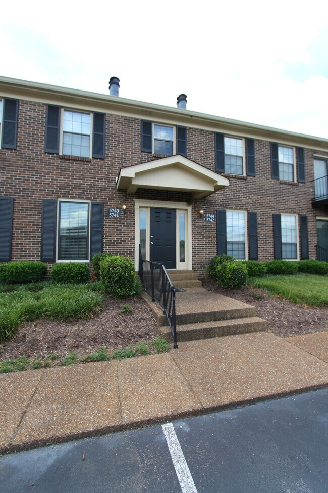 5743 Brentwood Trace 5743 Brentwood Trace Brentwood TN 37027