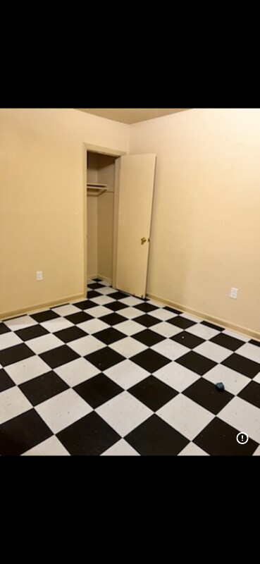 Building Photo - 22 2nd St NE