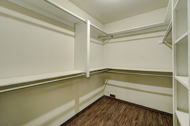 Building Photo - Updated 3-bedroom, 2-bath home in SE Edmond