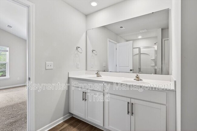 Building Photo - 3705 Nathans Wy