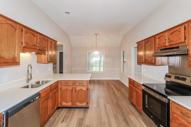 Building Photo - 7257 Nautical Cove