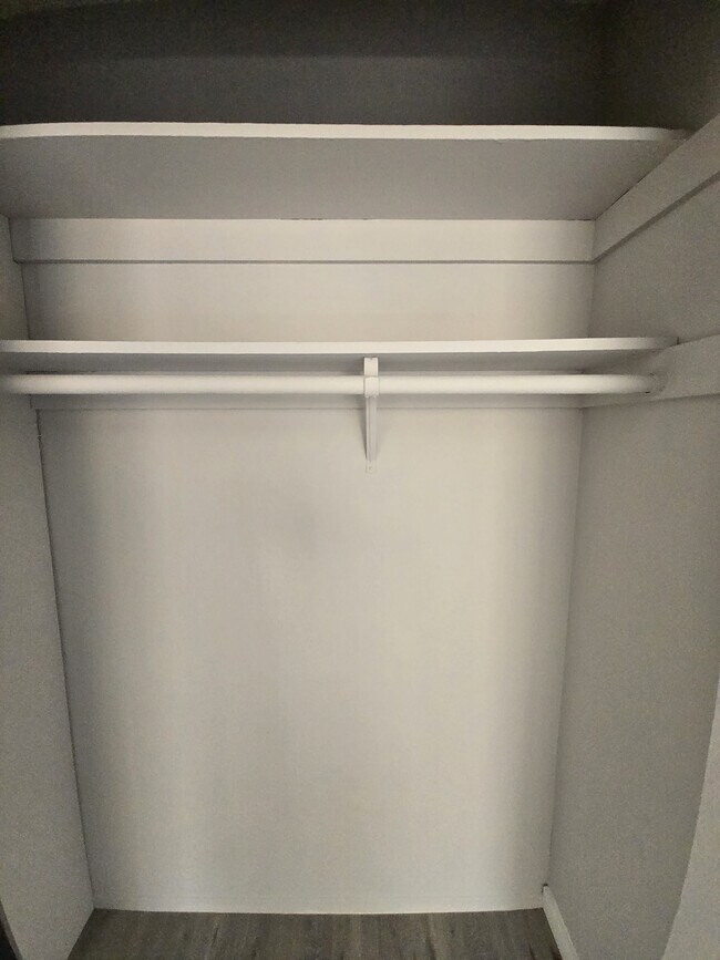 Building Photo - 5400 Newcastle Ave