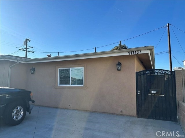 Building Photo - 11715 Ryerson Ave