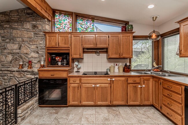 Building Photo - Please View 3D Virtual Walk-Through Before Scheduling a Showing