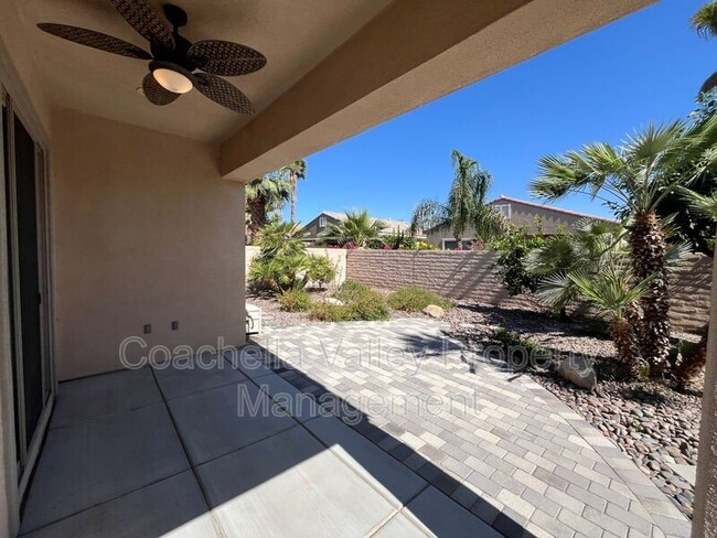 Building Photo - 81682 Avenida Alturas