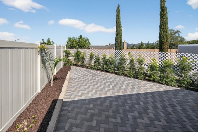 Building Photo - 11488 Bellatrix Ct