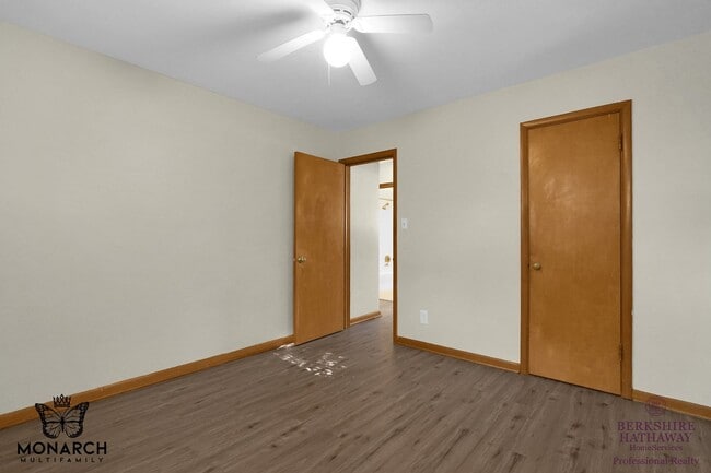 Building Photo - 3 Bedroom Home For Rent