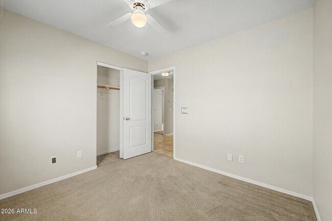 Building Photo - 4319 E Tether Trail