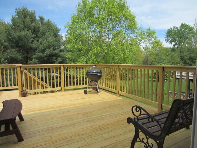 Building Photo - 6315 Victorious Song Ln