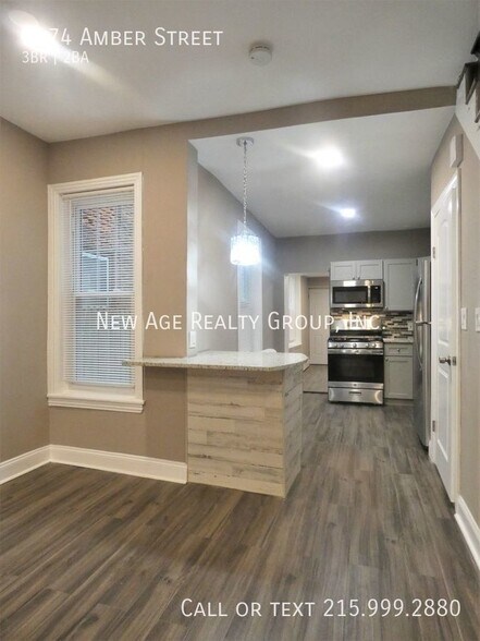 Building Photo - 3474 Amber St