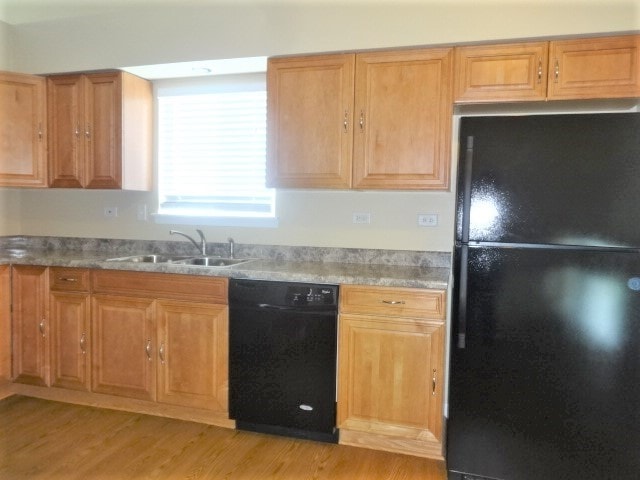 Building Photo - 5220 W Mulberry Ln