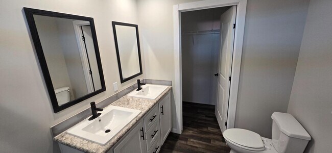 Building Photo - 603 Gallop Ct