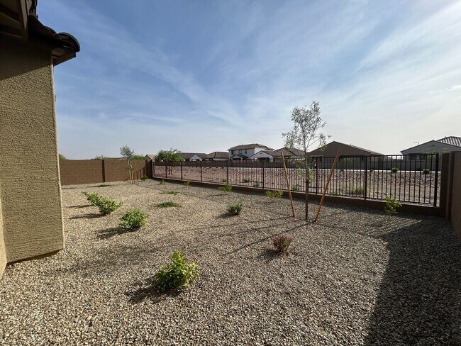 Building Photo - 25509 N 149th Ave